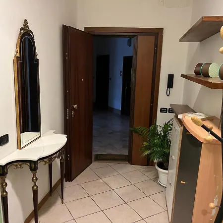 Apartment In Piazza Puccini